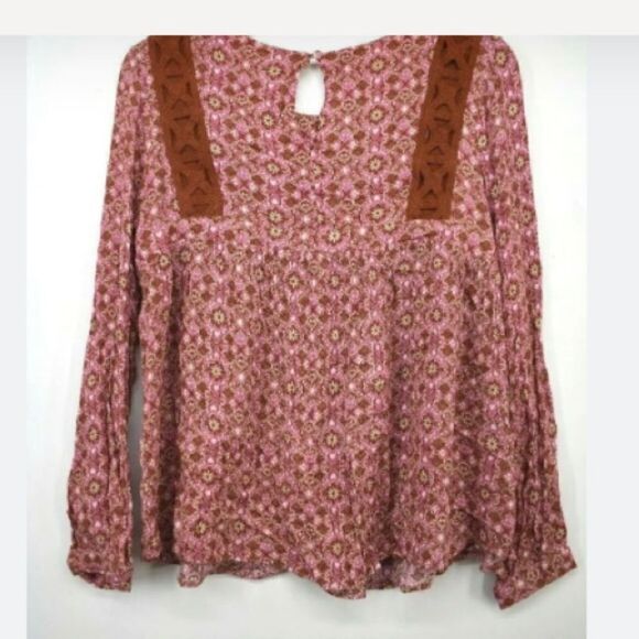 DR2 Women Pink Long Sleeve Button Cuff Scoop Neck Sweet Fit Boho Crochet Top m - Picture 1 of 7